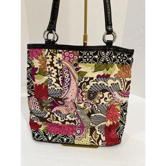 Vera Bradley Purse Patchwork Medley Tote, Shoulder Bag, Vera Bradley - Picture 2 of 16